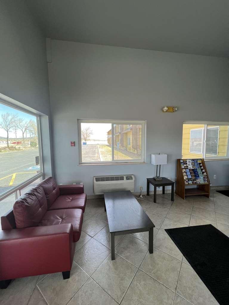 Surestay Hotel By Best Western Wells Interior foto