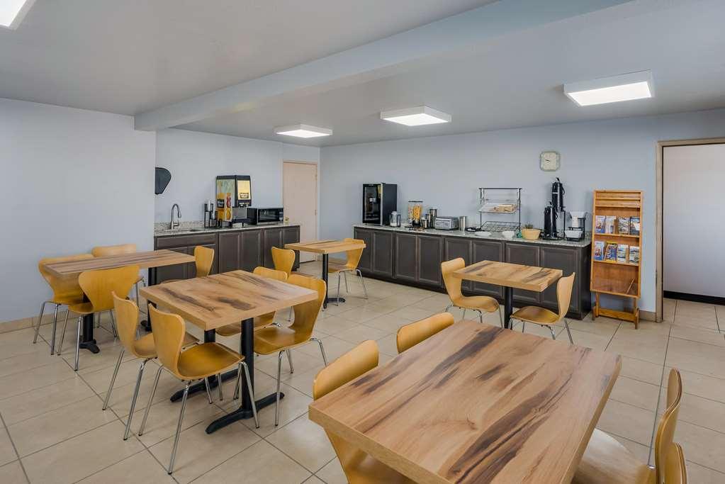 Surestay Hotel By Best Western Wells Restaurant foto